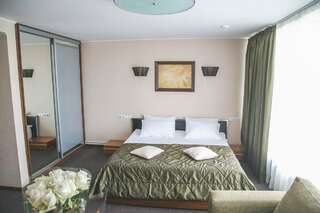 Гостиница Охотник Москва Люкс-2