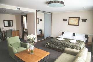 Гостиница Охотник Москва Люкс-1