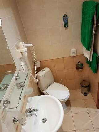 Гостиница Охотник Москва Стандартный двухместный номер с 1 кроватью-3